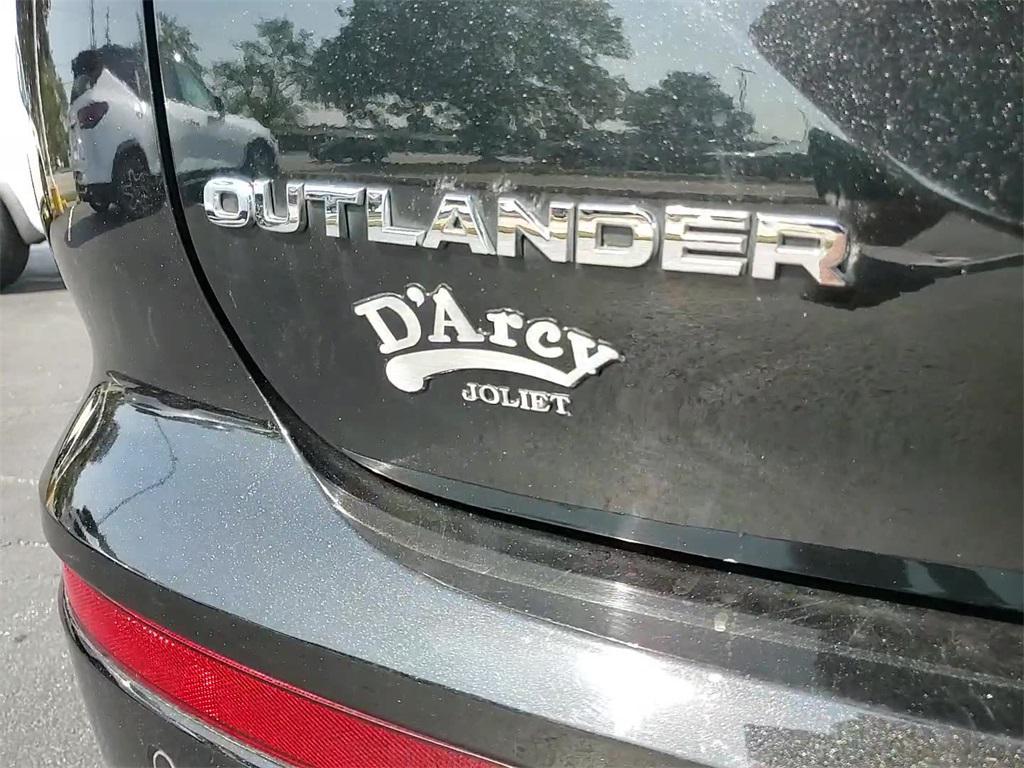 used 2022 Mitsubishi Outlander car, priced at $25,123