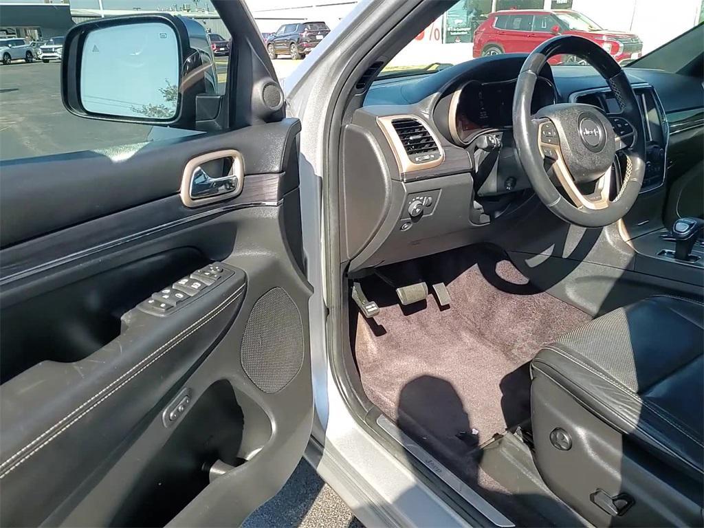 used 2015 Jeep Grand Cherokee car, priced at $14,100