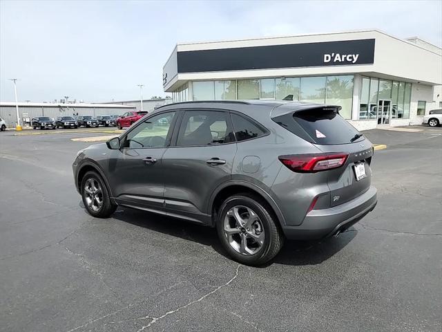 used 2023 Ford Escape car, priced at $24,984