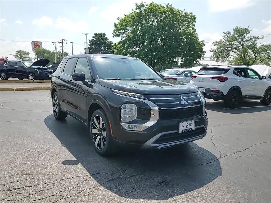 new 2025 Mitsubishi Outlander car, priced at $37,880