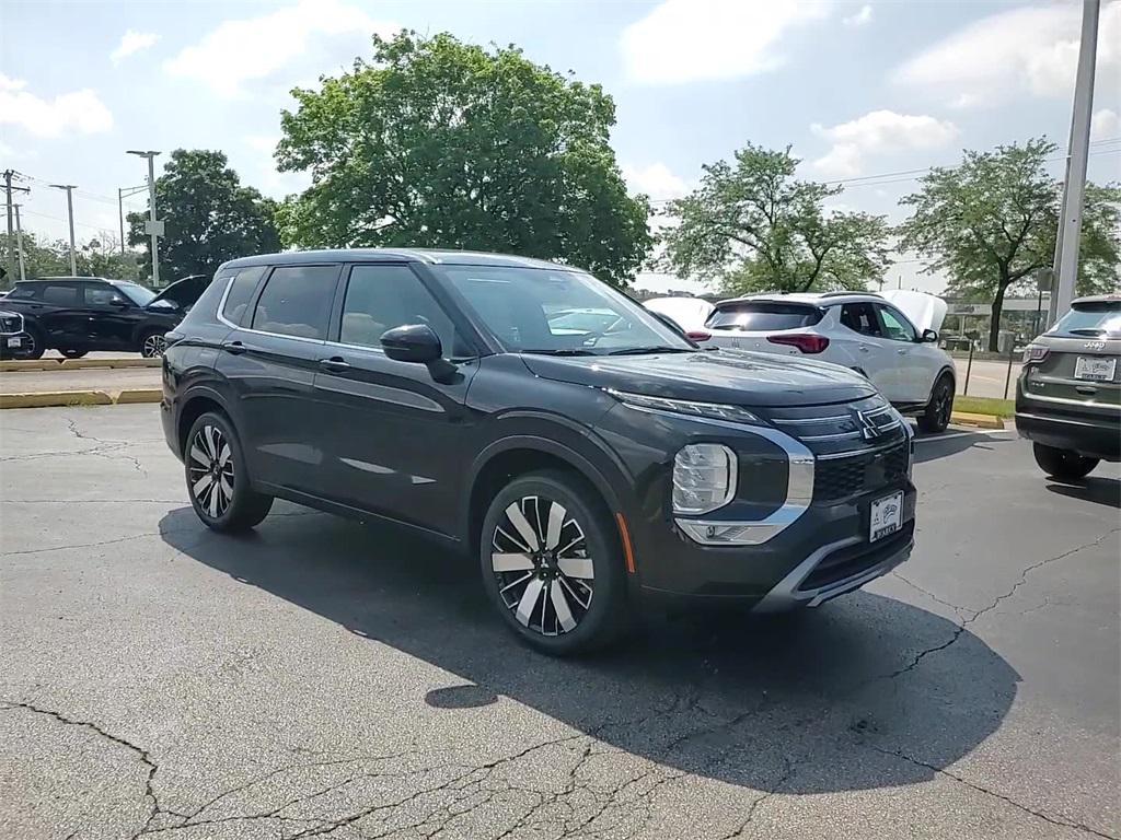 new 2025 Mitsubishi Outlander car, priced at $37,880