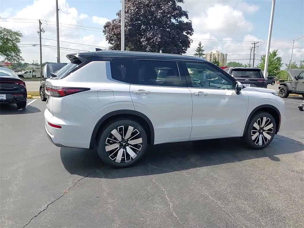 new 2025 Mitsubishi Outlander car, priced at $44,825