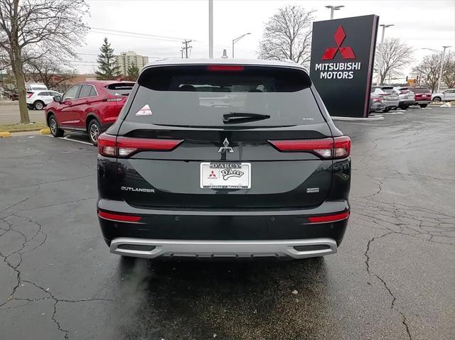 new 2024 Mitsubishi Outlander car, priced at $39,069