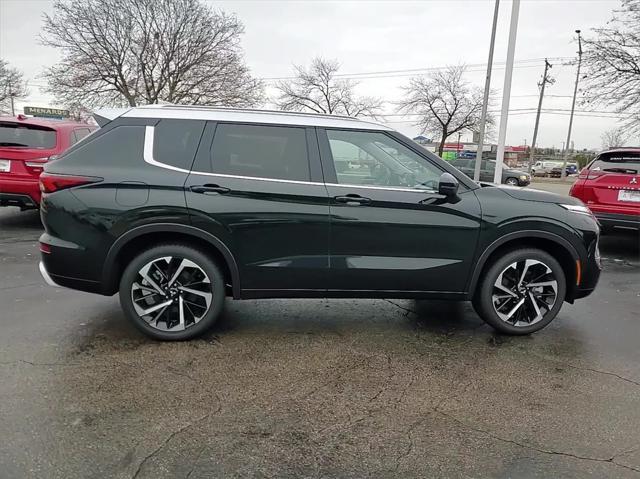 new 2024 Mitsubishi Outlander car, priced at $39,069