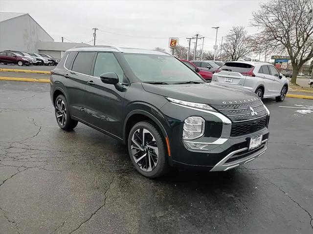 new 2024 Mitsubishi Outlander car, priced at $39,069