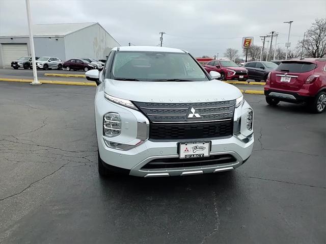 new 2024 Mitsubishi Outlander car, priced at $31,785