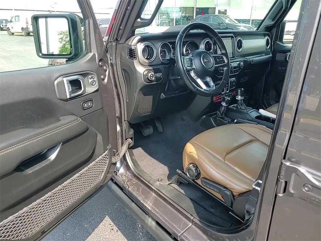used 2021 Jeep Gladiator car, priced at $36,348