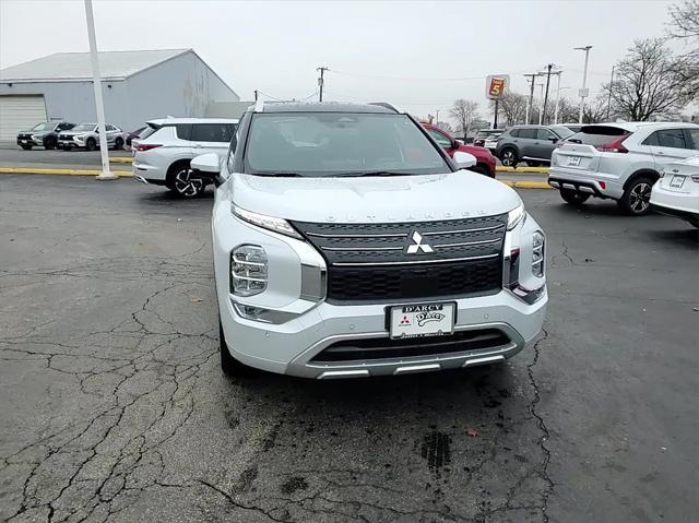 new 2024 Mitsubishi Outlander car, priced at $36,515