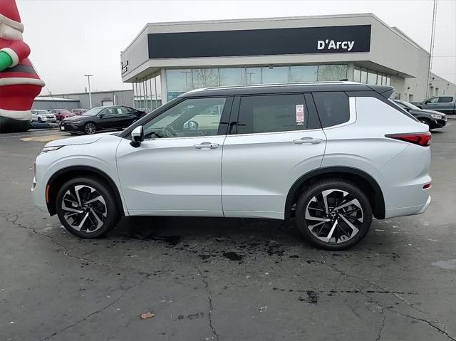 new 2024 Mitsubishi Outlander car, priced at $36,515