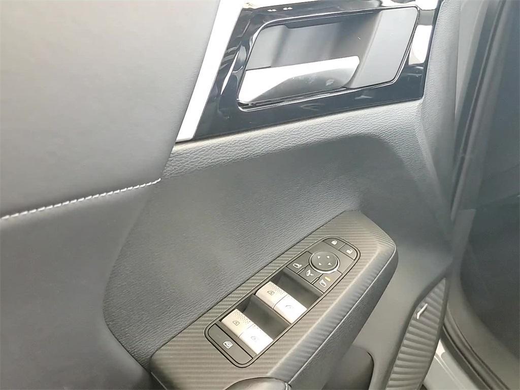 new 2025 Mitsubishi Outlander car, priced at $42,060