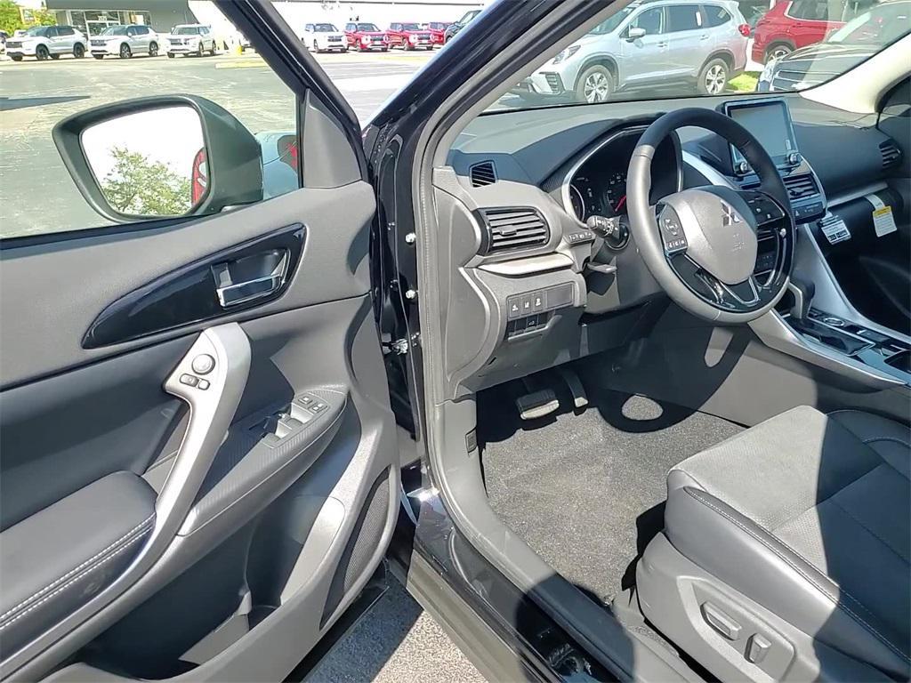 new 2025 Mitsubishi Eclipse Cross car