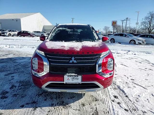 new 2024 Mitsubishi Outlander car, priced at $36,995