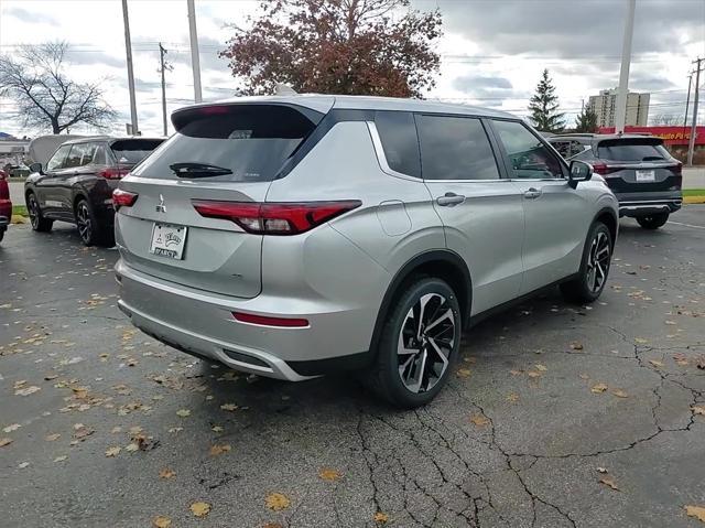 new 2024 Mitsubishi Outlander car, priced at $31,399