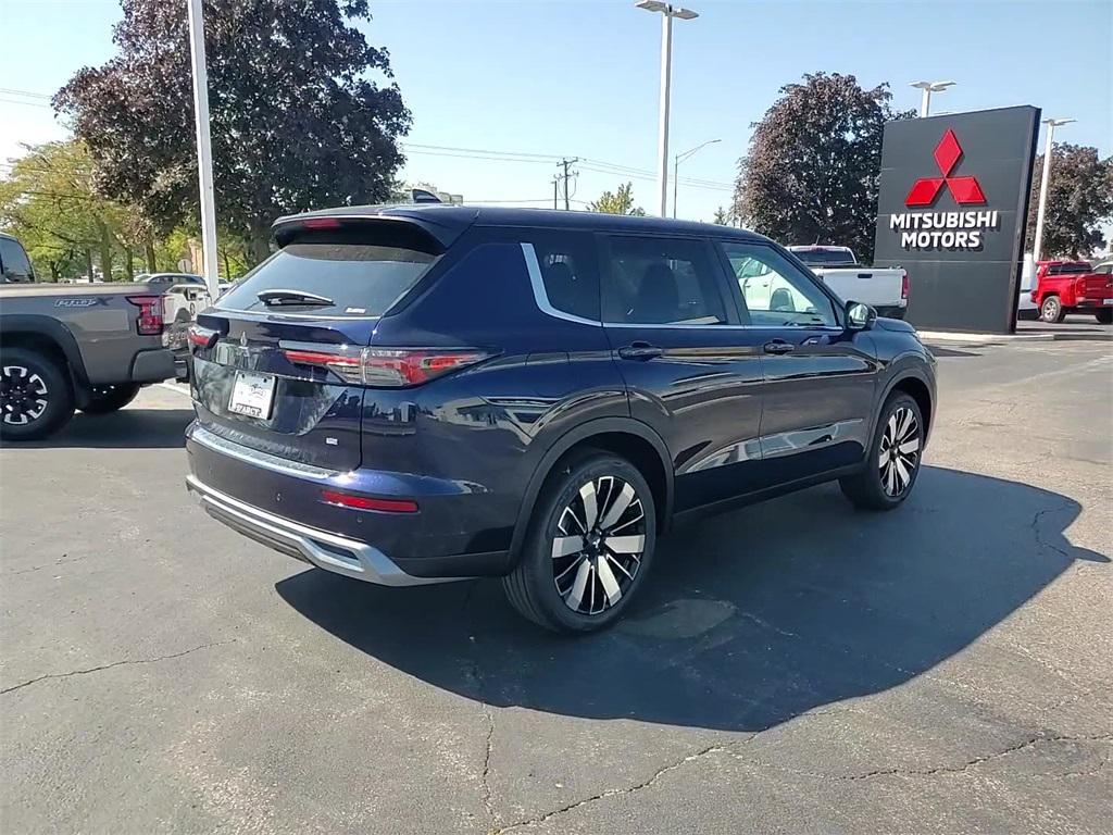 new 2025 Mitsubishi Outlander car