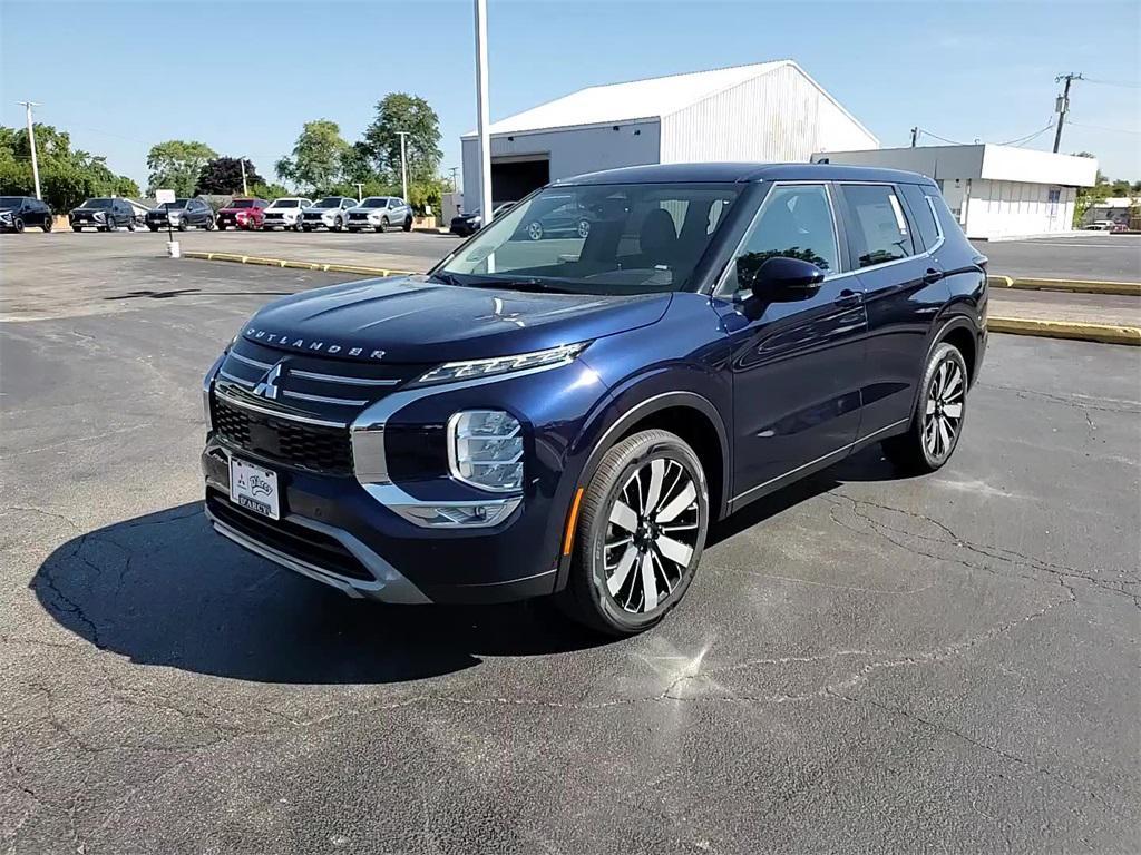 new 2025 Mitsubishi Outlander car