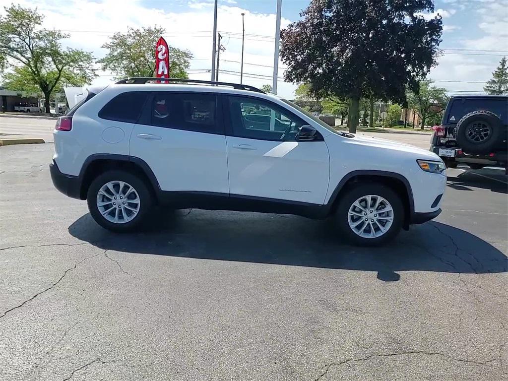 used 2022 Jeep Cherokee car, priced at $21,145