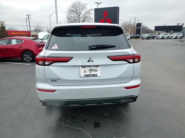 new 2024 Mitsubishi Outlander car, priced at $30,999