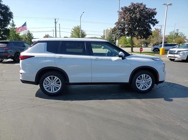 new 2024 Mitsubishi Outlander car, priced at $30,999