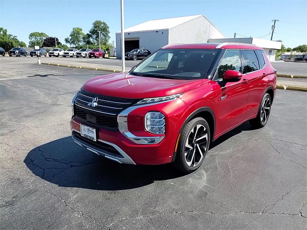 new 2025 Mitsubishi Outlander PHEV car, priced at $45,905