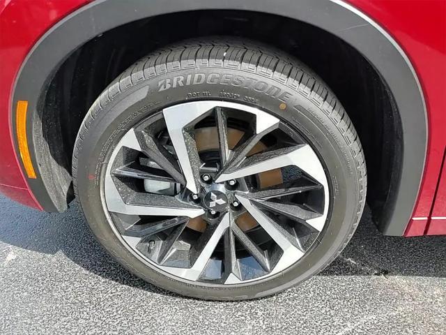 new 2025 Mitsubishi Outlander PHEV car, priced at $45,655