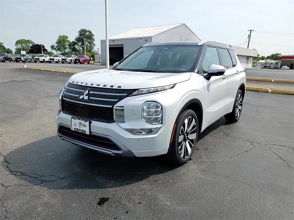 new 2025 Mitsubishi Outlander car, priced at $44,995