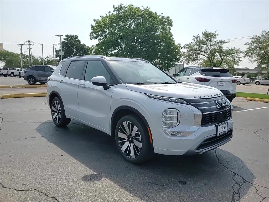 new 2025 Mitsubishi Outlander car, priced at $44,995