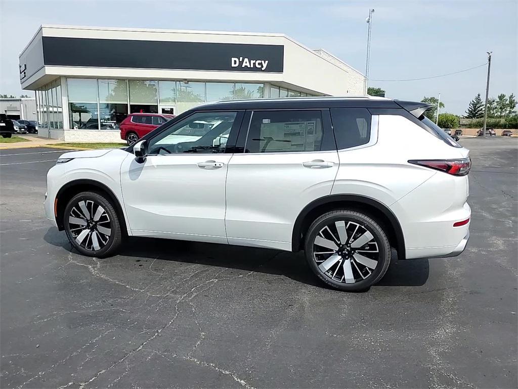 new 2025 Mitsubishi Outlander car, priced at $44,995