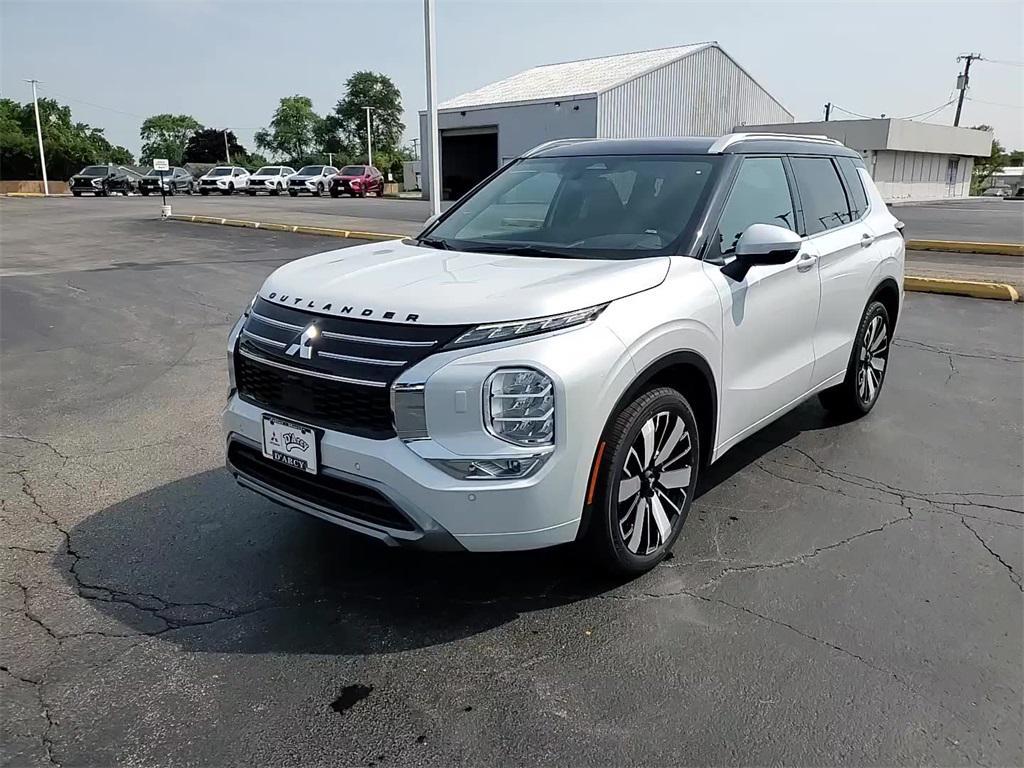 new 2025 Mitsubishi Outlander car, priced at $44,995