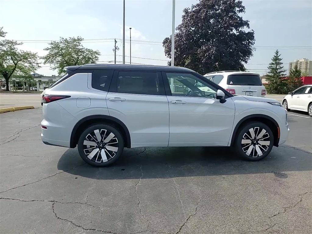new 2025 Mitsubishi Outlander car, priced at $44,995