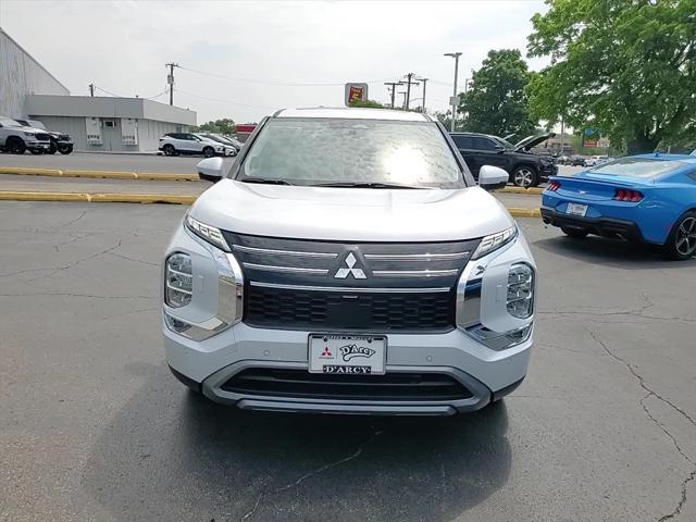 new 2025 Mitsubishi Outlander car, priced at $36,380