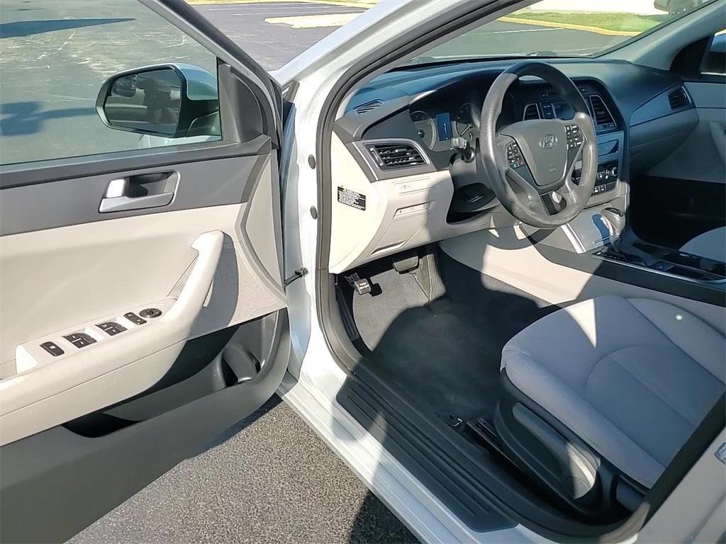 used 2015 Hyundai Sonata car, priced at $8,400