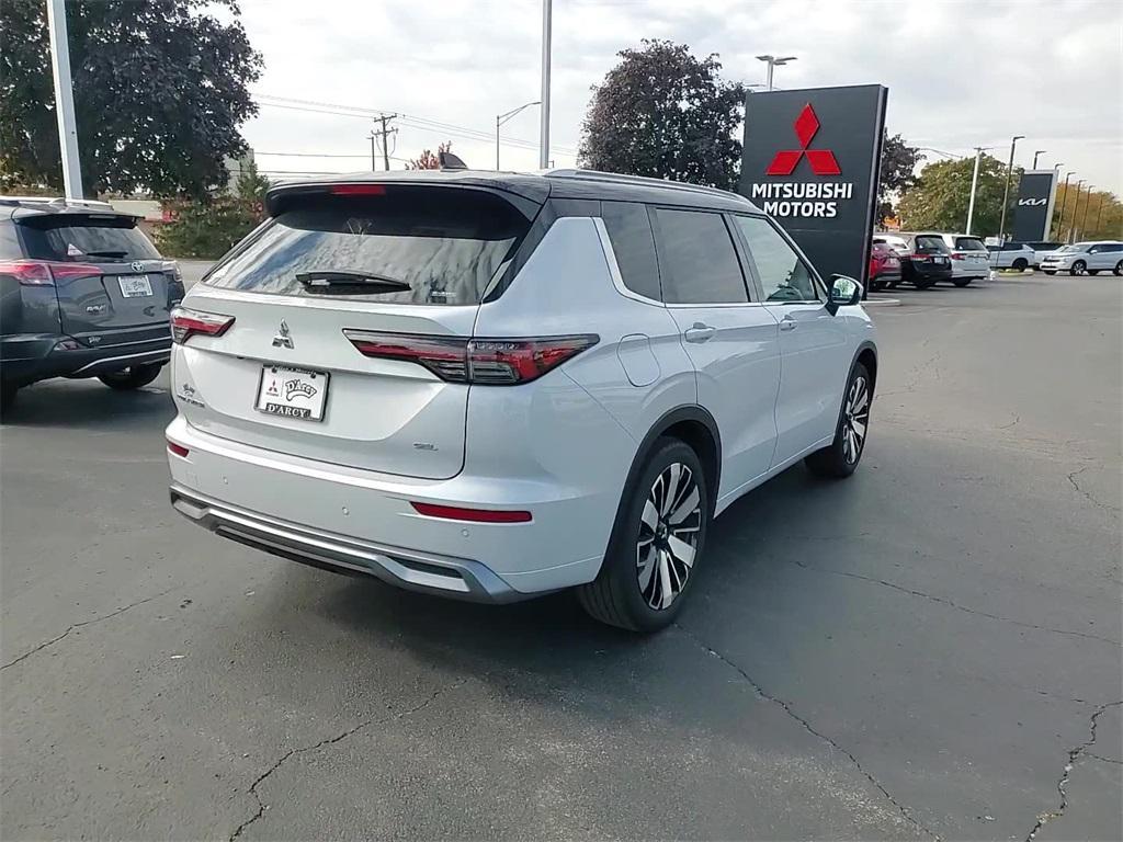 new 2025 Mitsubishi Outlander car, priced at $45,200