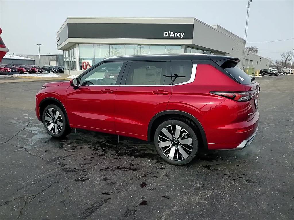 new 2025 Mitsubishi Outlander car, priced at $44,875