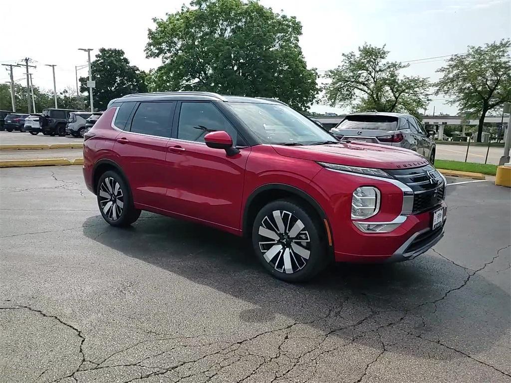 new 2025 Mitsubishi Outlander car, priced at $44,875