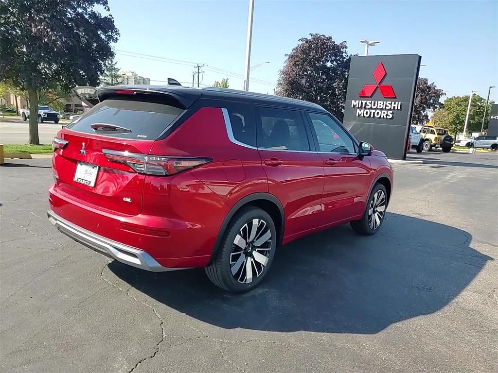 new 2025 Mitsubishi Outlander car, priced at $44,875