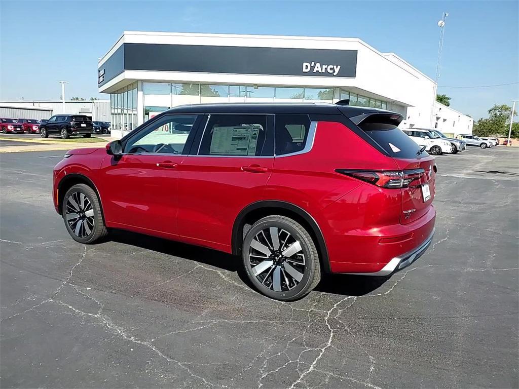 new 2025 Mitsubishi Outlander car, priced at $44,875