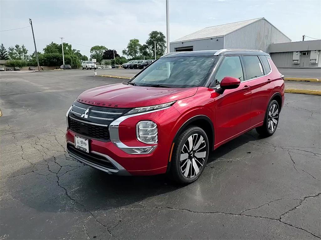 new 2025 Mitsubishi Outlander car, priced at $44,875