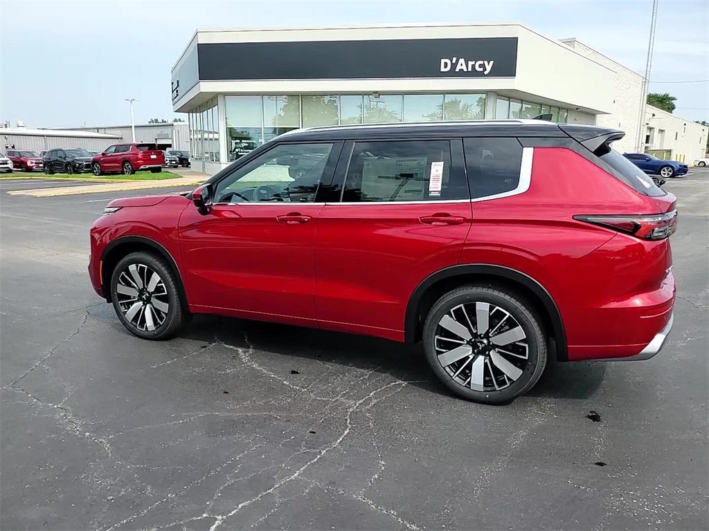 new 2025 Mitsubishi Outlander car, priced at $44,875