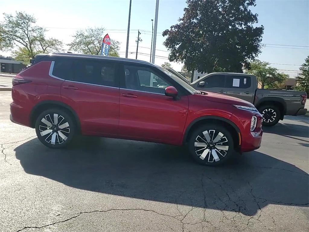 new 2025 Mitsubishi Outlander car, priced at $44,875