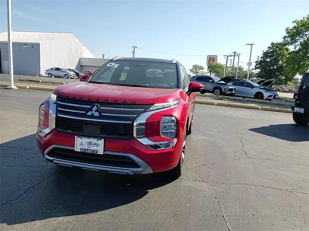 new 2025 Mitsubishi Outlander car, priced at $44,875