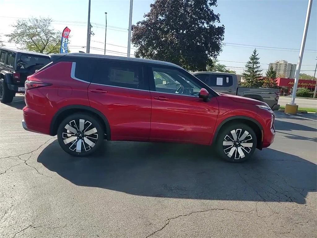 new 2025 Mitsubishi Outlander car, priced at $44,875