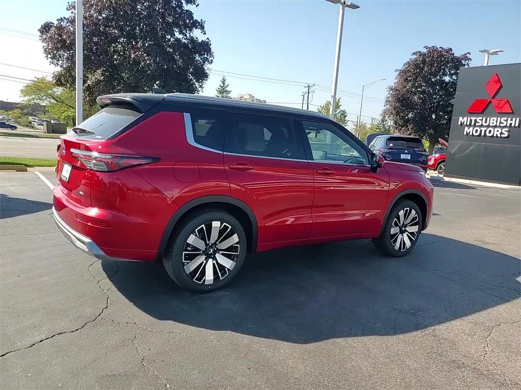 new 2025 Mitsubishi Outlander car, priced at $44,875