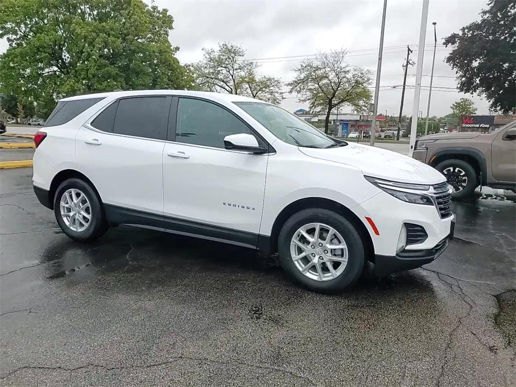 used 2022 Chevrolet Equinox car, priced at $21,641