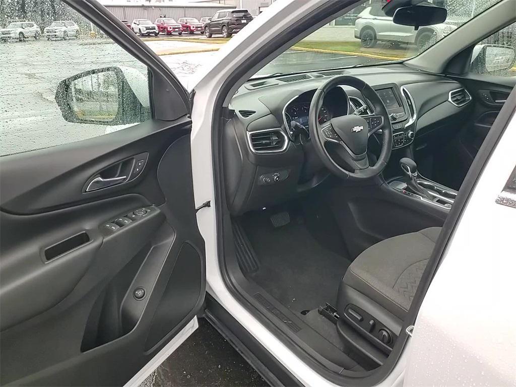 used 2022 Chevrolet Equinox car, priced at $21,641