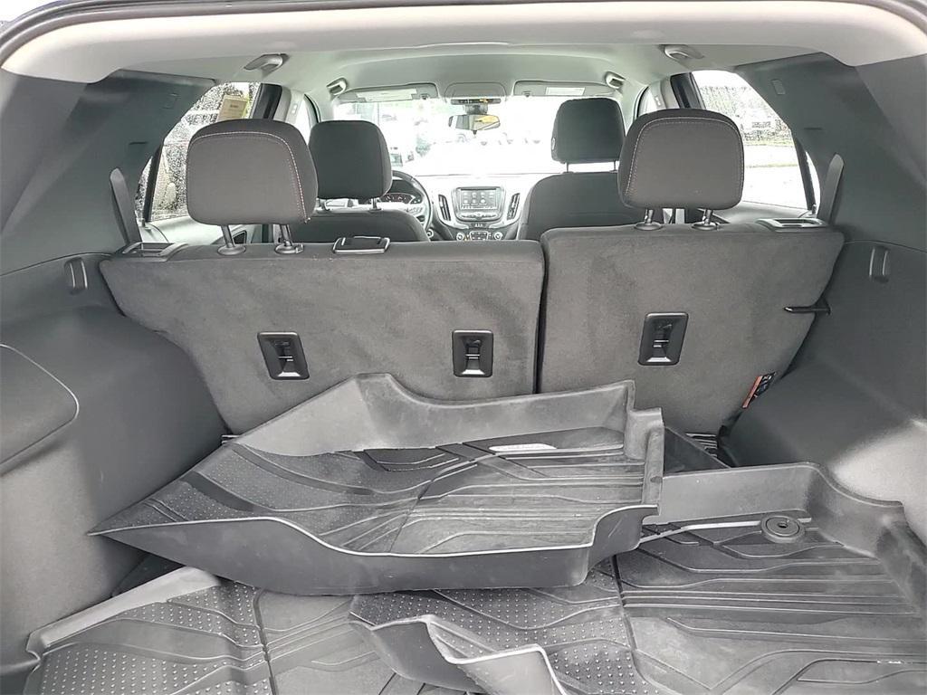 used 2022 Chevrolet Equinox car, priced at $21,641