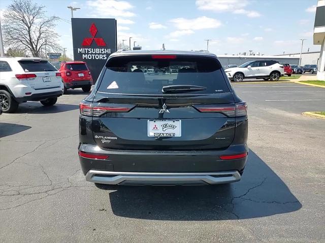 new 2025 Mitsubishi Outlander car, priced at $42,035