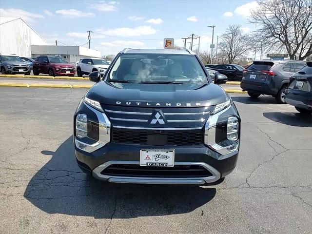 new 2025 Mitsubishi Outlander car, priced at $42,035
