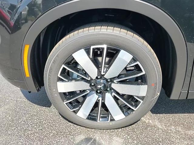 new 2025 Mitsubishi Outlander car, priced at $41,035