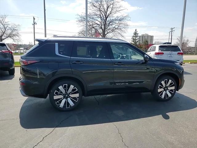 new 2025 Mitsubishi Outlander car, priced at $41,035