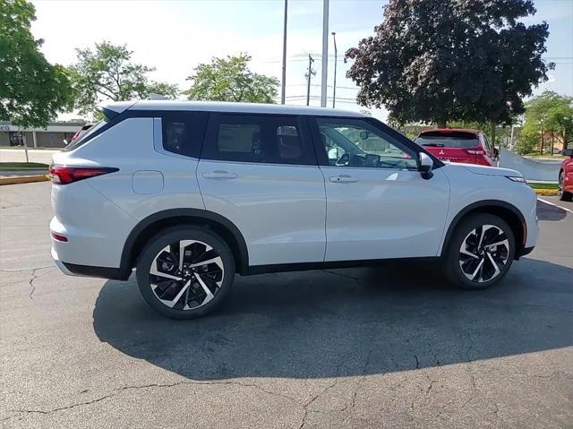 new 2024 Mitsubishi Outlander car, priced at $34,130